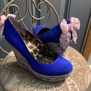 Betesy Johnsox Chic Blue and Pink Wedges with Platform
